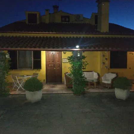 Casa Vacanze La Magnolia Viterbo Exterior photo